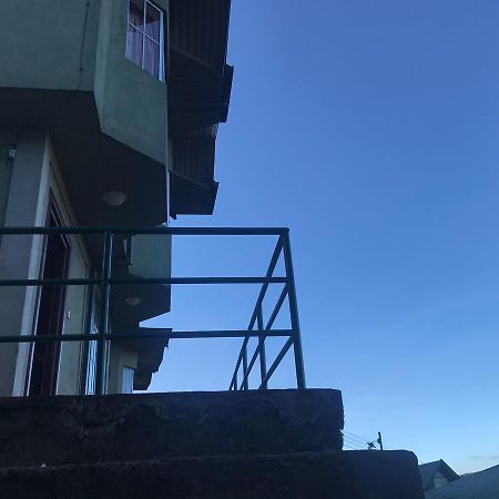 Отель Ferndale Нувара-Элия Экстерьер фото